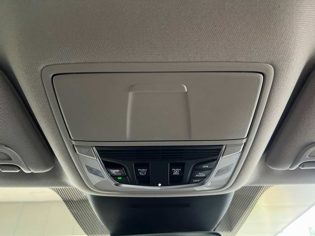 2026 Acura MDX Technology Package - Image 25