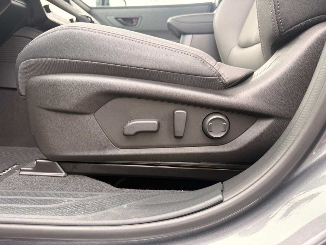 2026 Subaru Outback Limited XT - Image 18