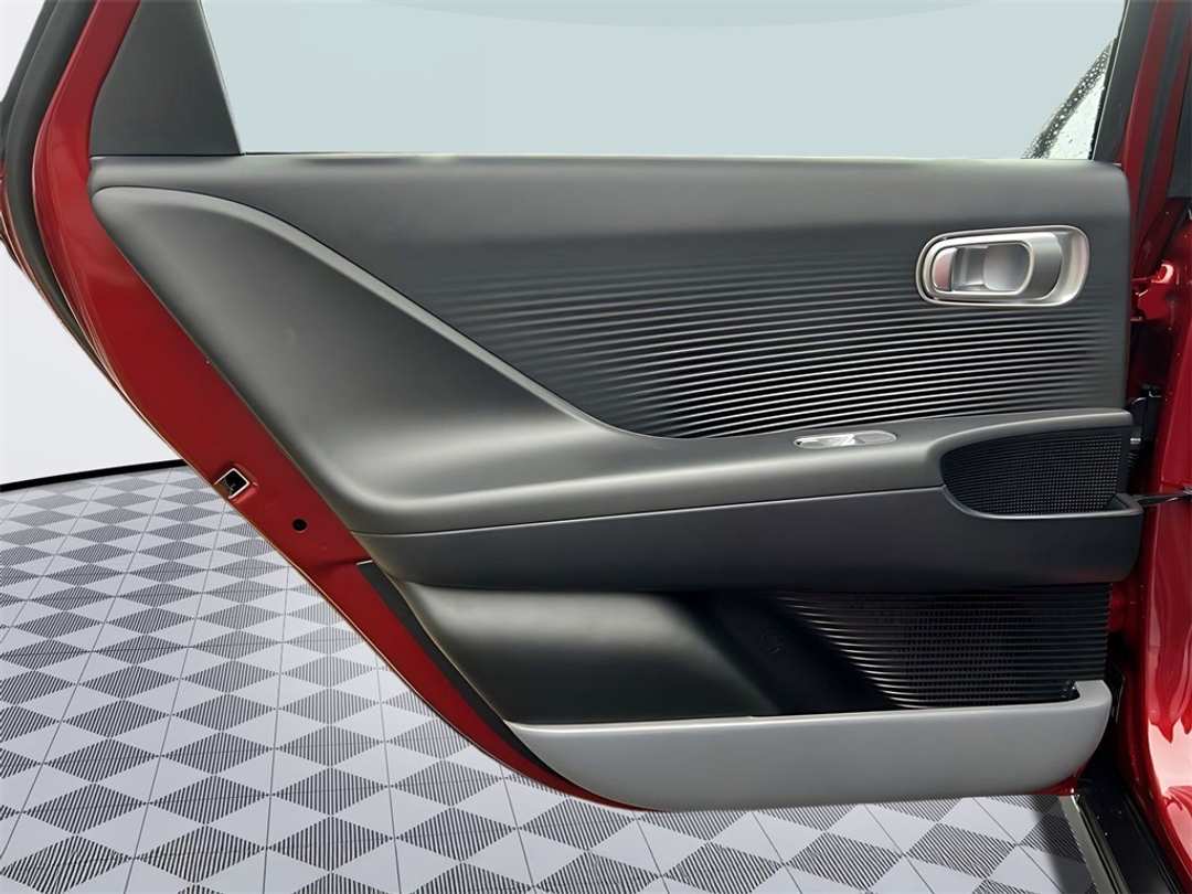 2025 Hyundai Ioniq 6 SE - Image 26