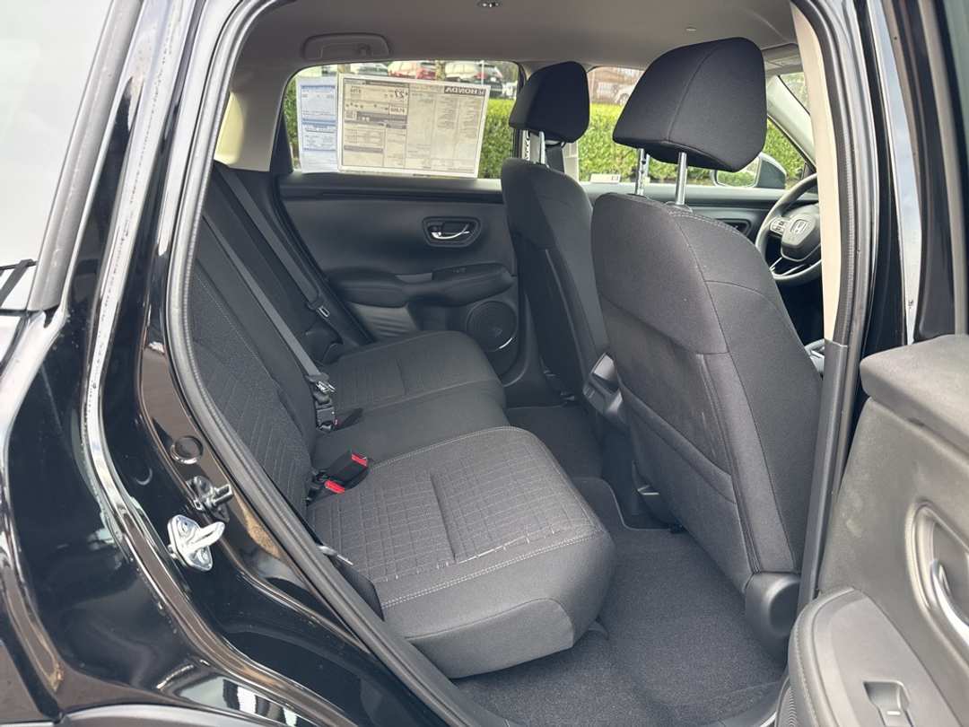 2026 Honda HR-V LX - Image 15