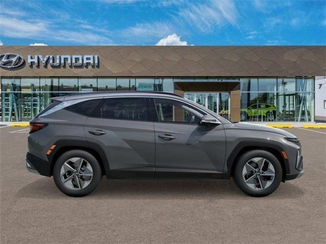 2026 Hyundai Tucson SEL - Image 7
