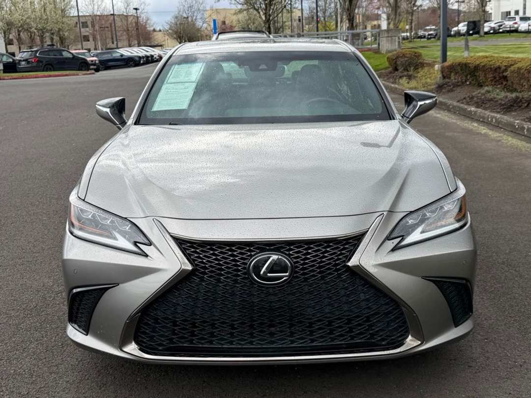 2019 Lexus Es 350 F Sport - Image 3