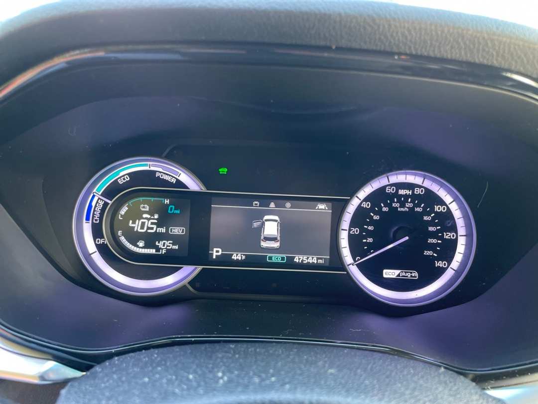 2020 Kia Niro LXS - Image 14