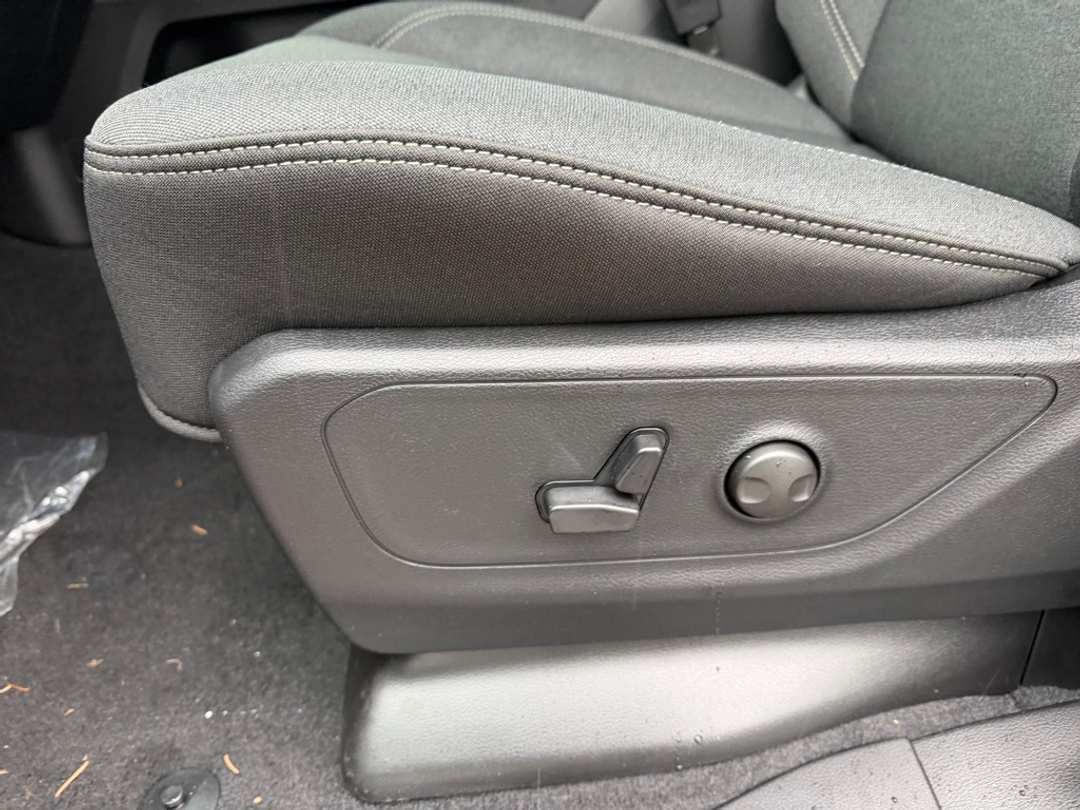 2026 Ram 1500 Big Horn/Lone Star - Image 14