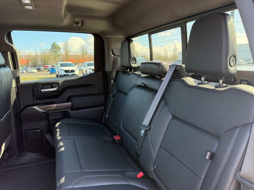 2020 Chevrolet Silverado 1500 LTZ - Image 33