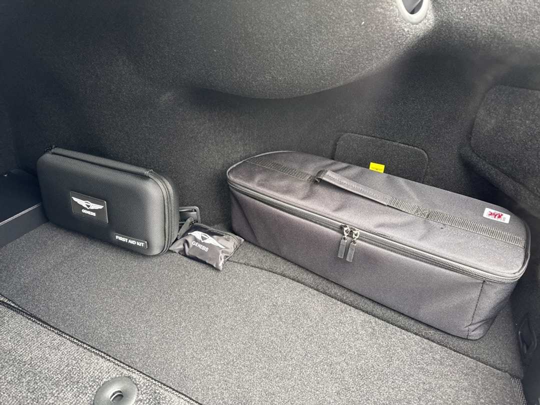 2025 Genesis G80 3.5T - Image 14