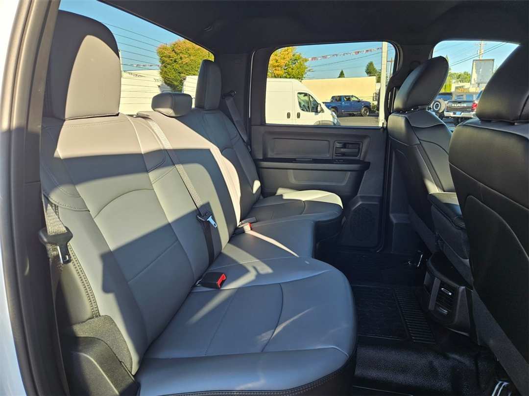 2026 Ram 5500Hd Tradesman - Image 31