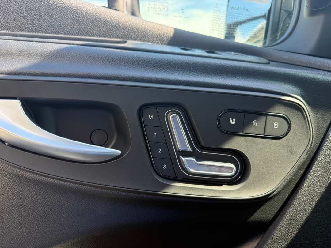 2025 Mercedes-Benz Sprinter 2500 Cargo 144 WB - Image 23