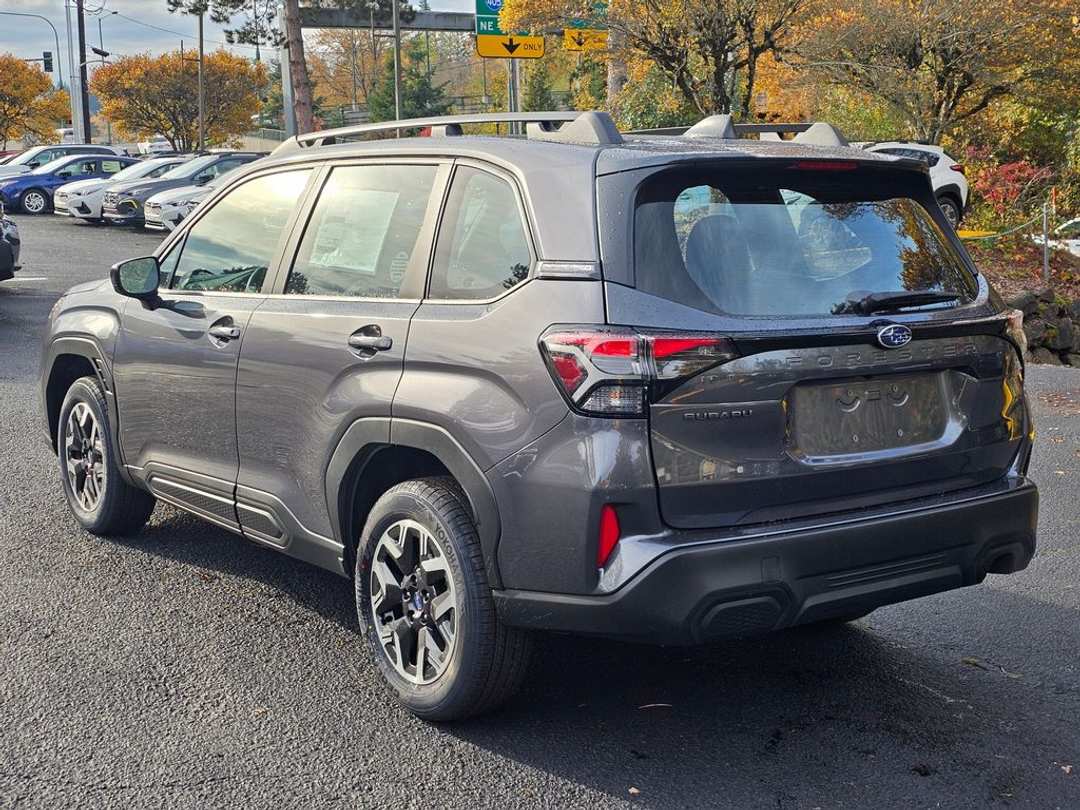 2026 Subaru Forester Base - Image 3