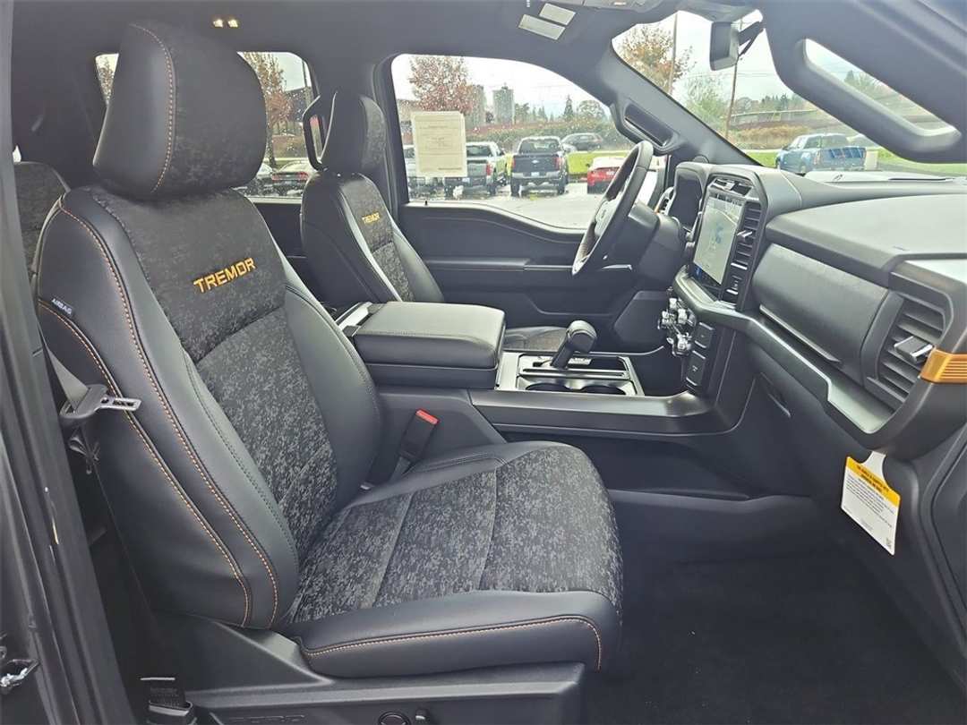 2025 Ford F-150 Tremor - Image 32