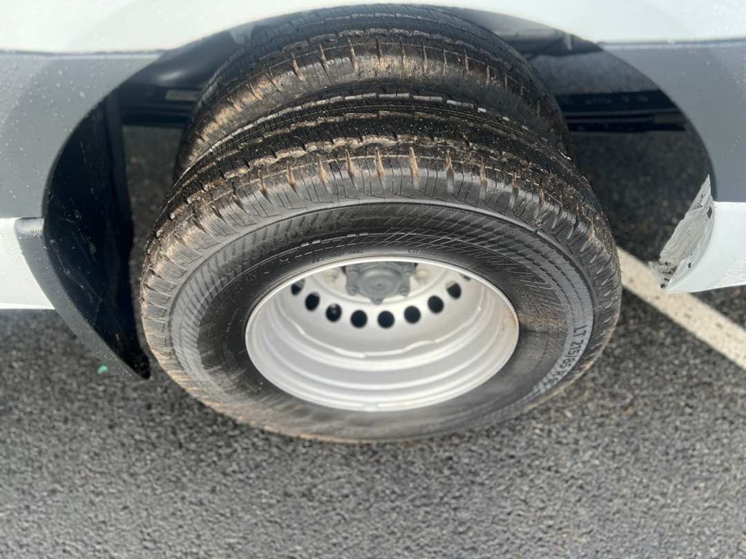 2024 Mercedes-Benz Sprinter 3500 Cargo 170 WB - Image 10