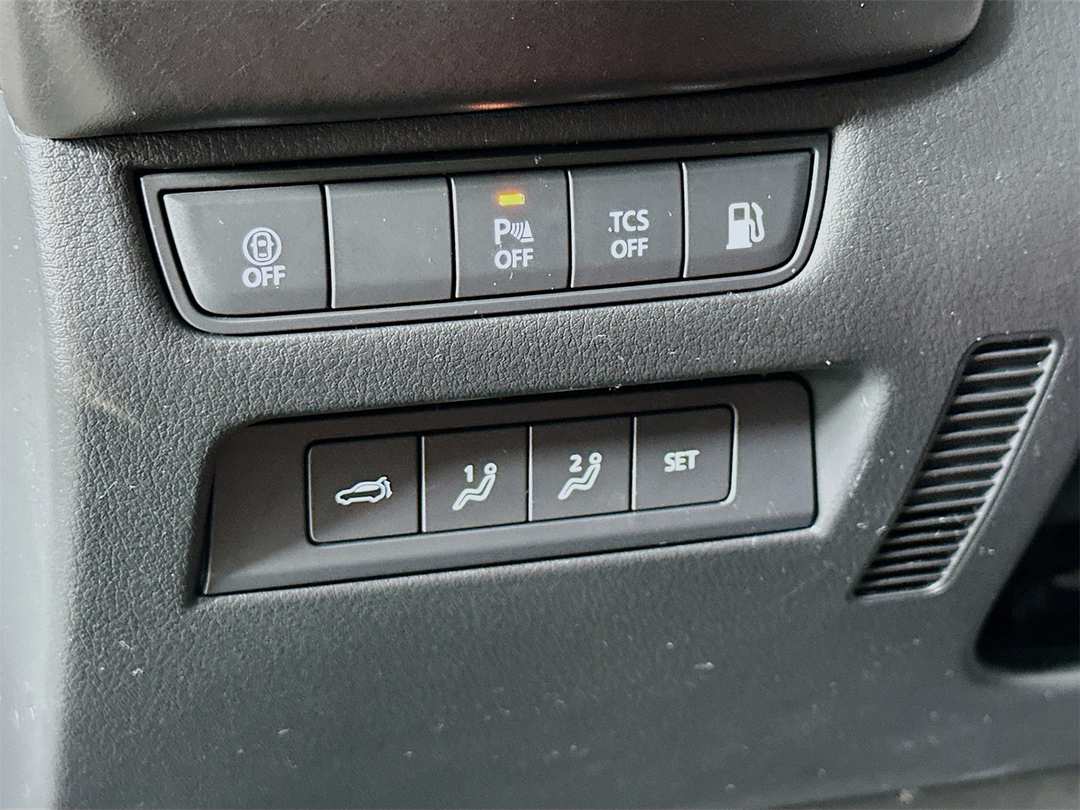 2026 MAZDA Cx-50 Premium - Image 10