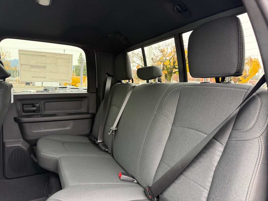 2026 Ram 2500 Tradesman - Image 29