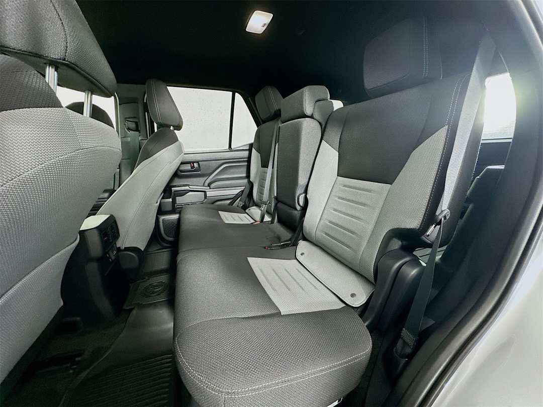 2025 Toyota 4Runner TRD OffRoad - Image 24