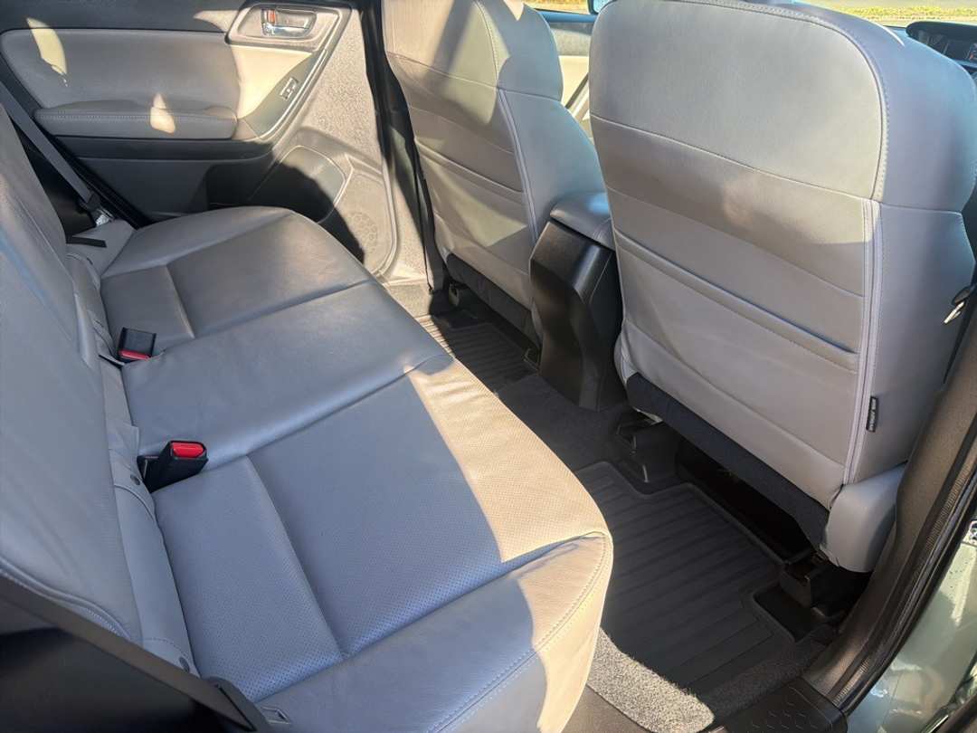 2015 Subaru Forester 2.5i Limited - Image 24