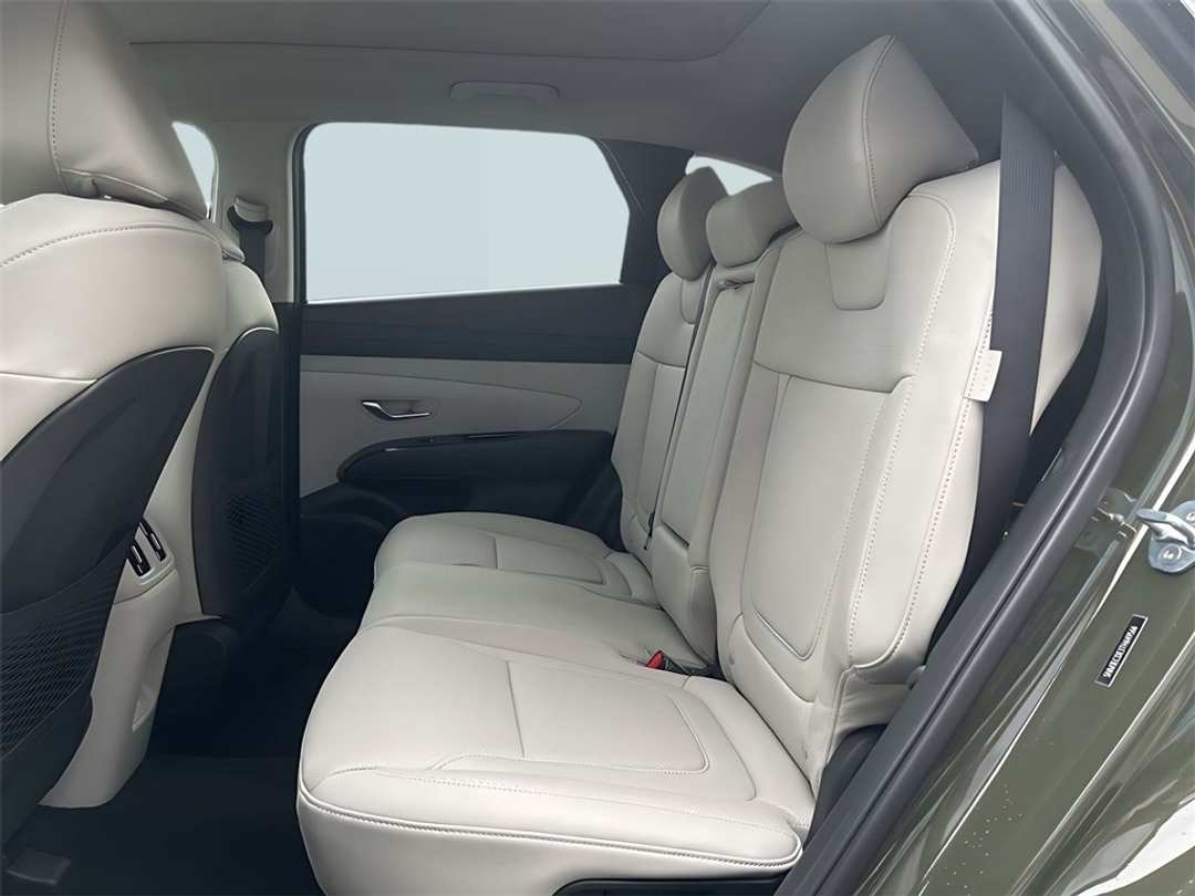 2026 Hyundai Tucson Limited - Image 10