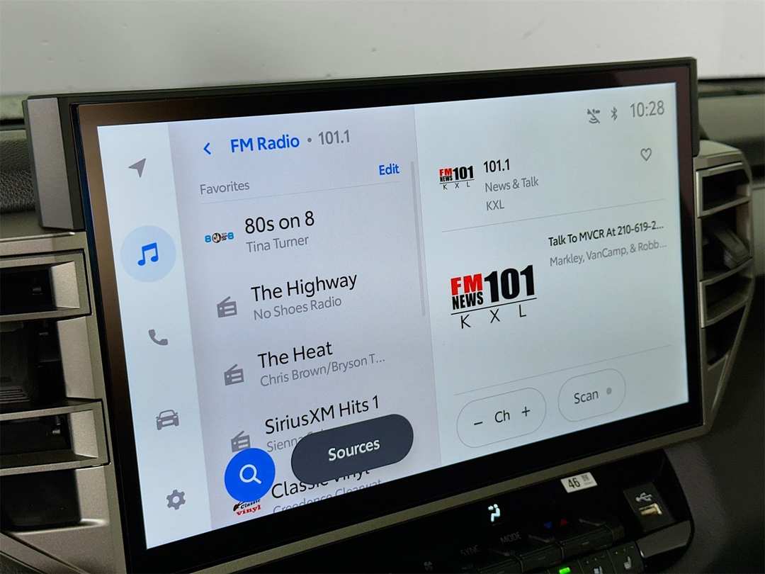 2026 Toyota Tundra Limited - Image 15