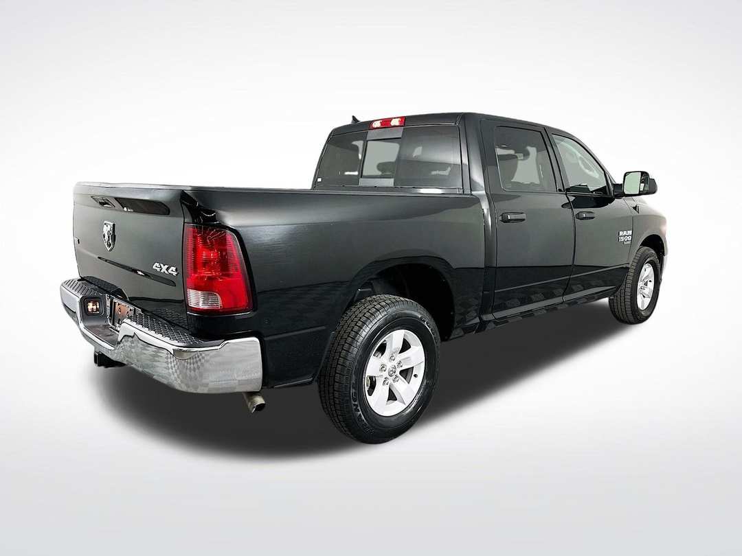 2023 Ram 1500 Classic SLT - Image 8