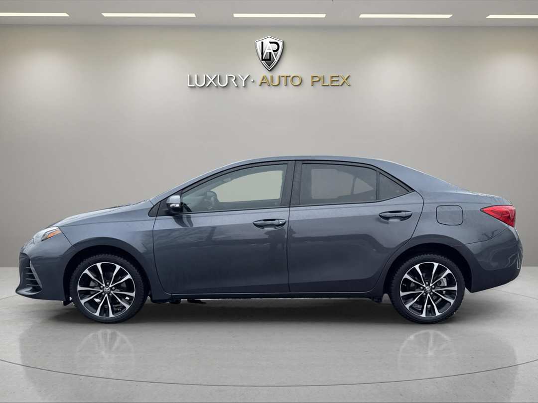 2019 Toyota Corolla SE - Image 2