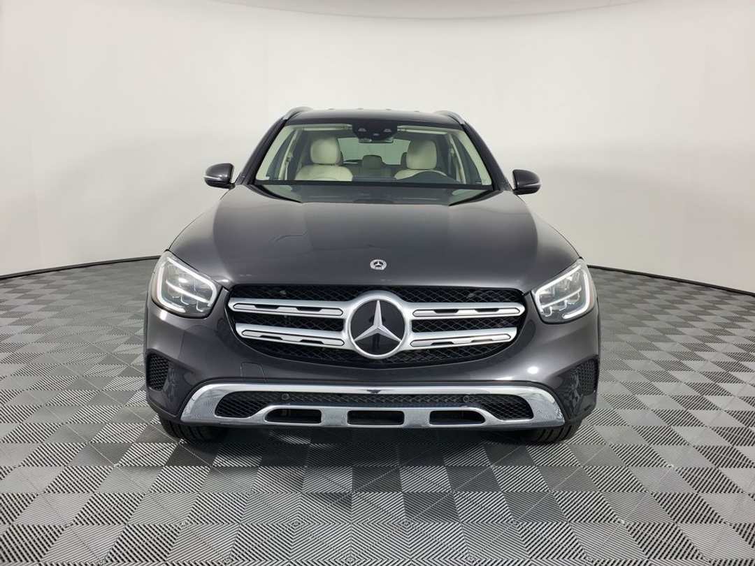 2021 Mercedes-Benz GLC 300 - Image 3
