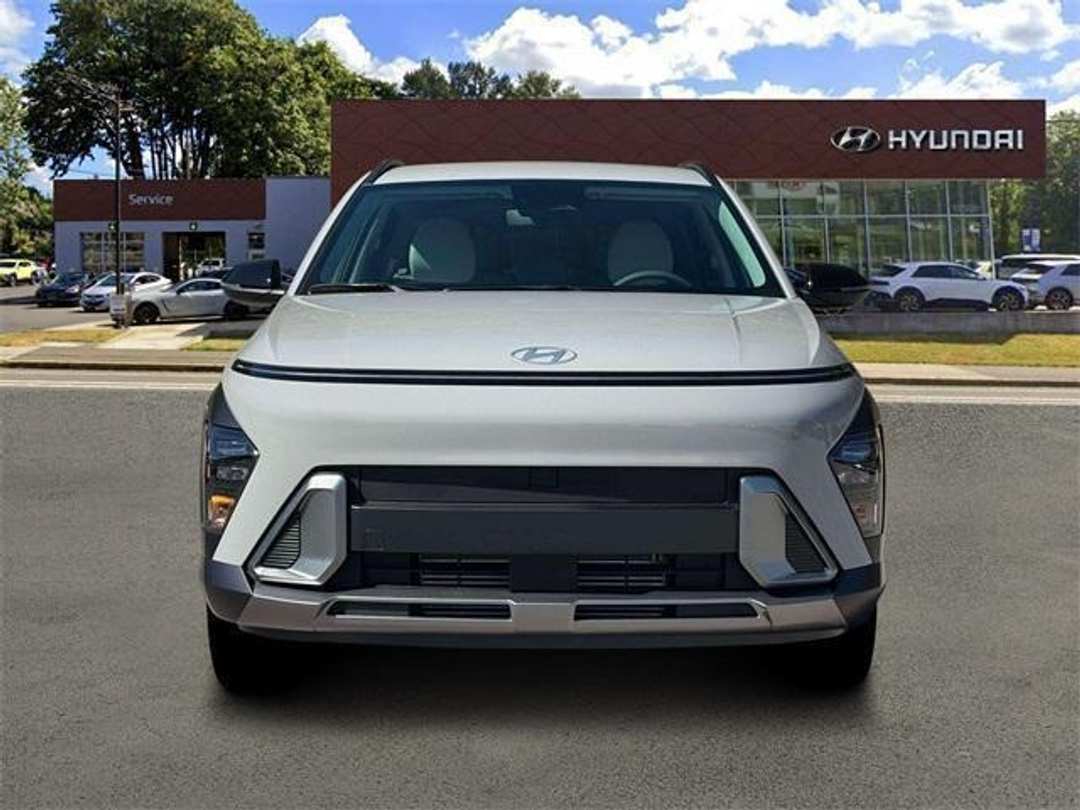 2026 Hyundai Kona SEL Premium - Image 12