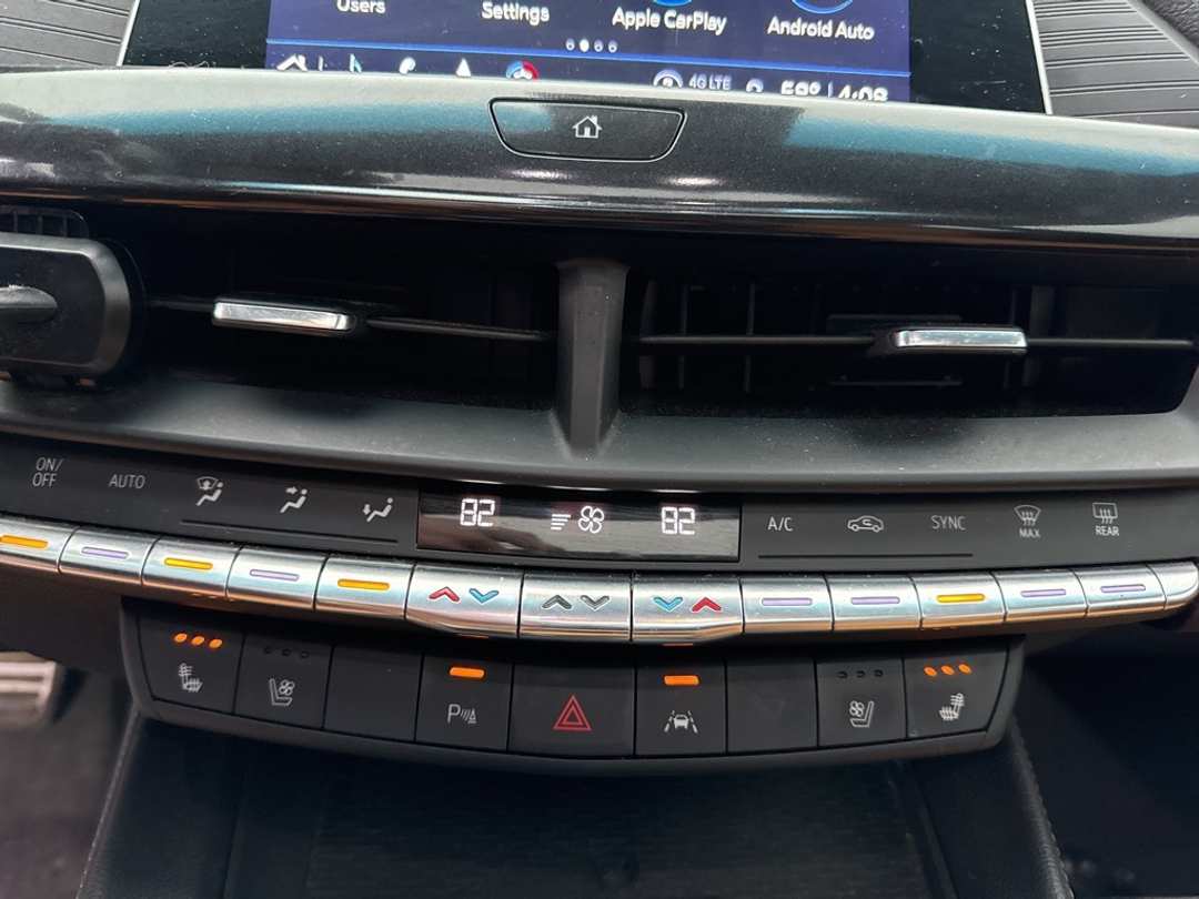 2022 Cadillac Ct4 VSeries - Image 16