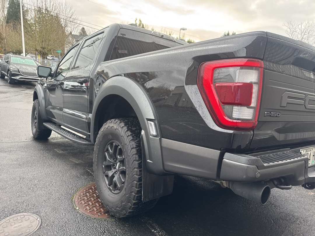 2023 Ford F-150 Raptor - Image 7