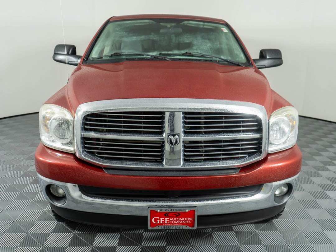 2009 Dodge Ram 2500 SLT - Image 2