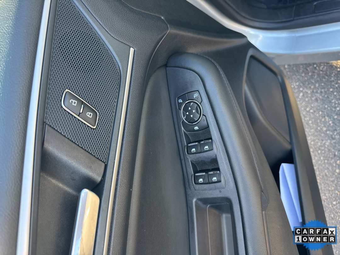 2024 Ford Edge SEL - Image 18