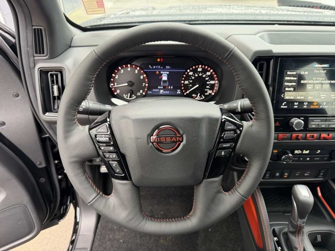 2026 Nissan Frontier PRO4X - Image 18
