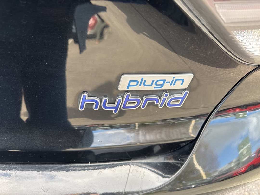 2016 Hyundai Sonata Base - Image 11