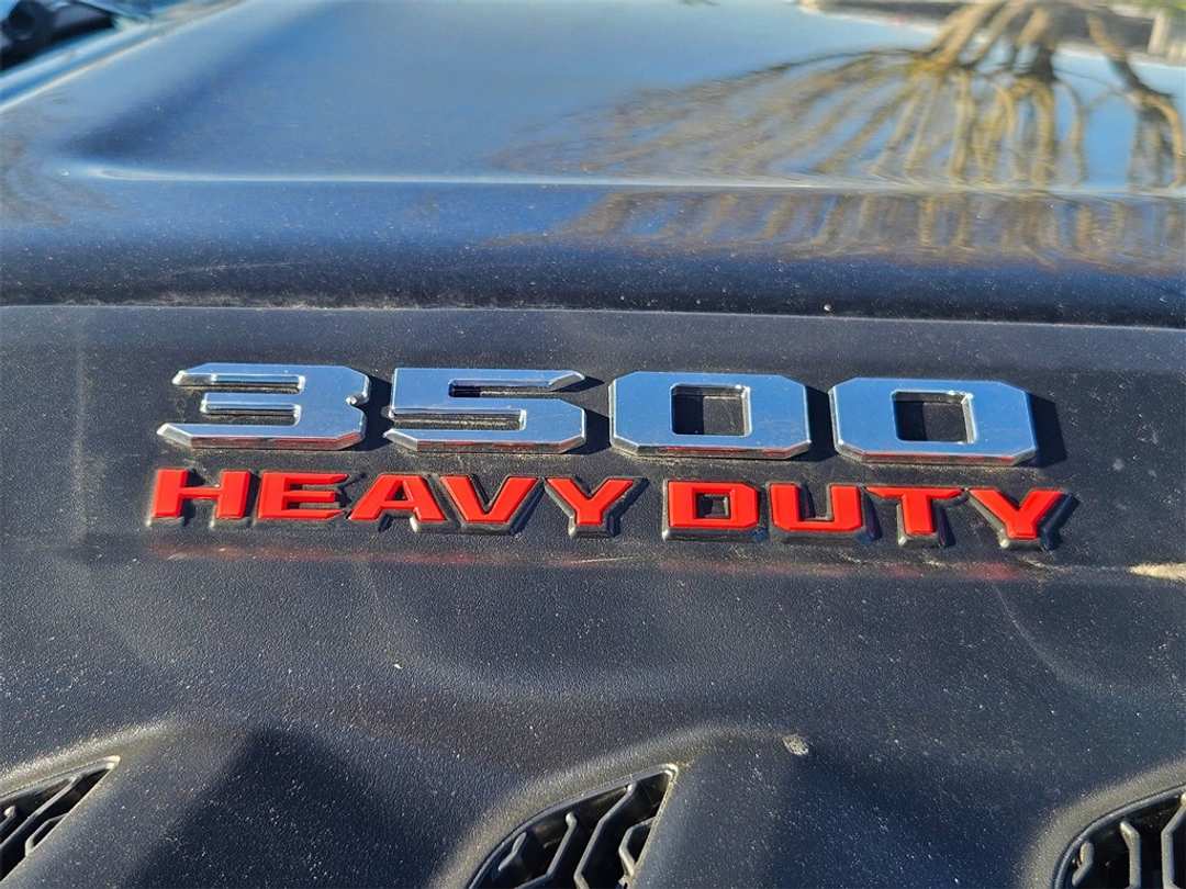 2026 Ram 3500 Laramie - Image 32