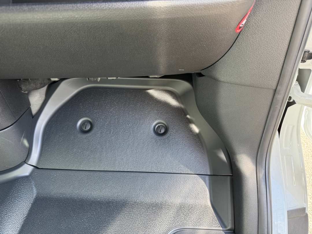 2025 Mercedes-Benz Sprinter 3500 Cargo 170 WB - Image 19