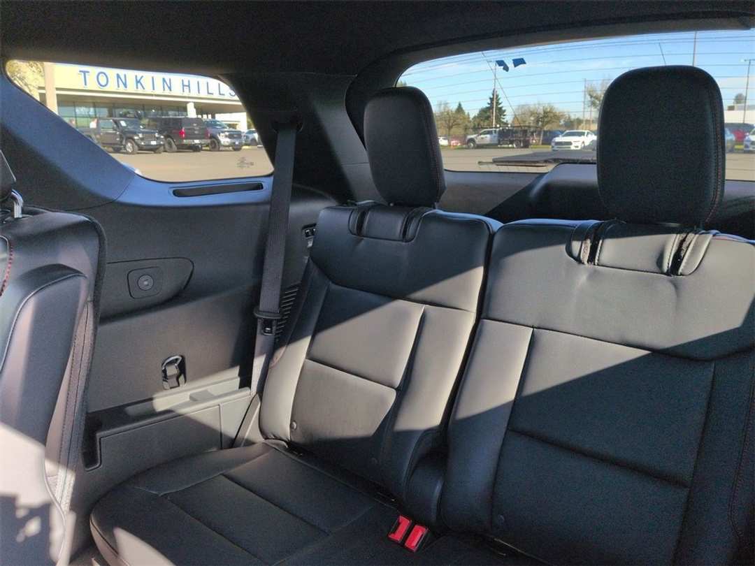2026 Ford Explorer ST - Image 36