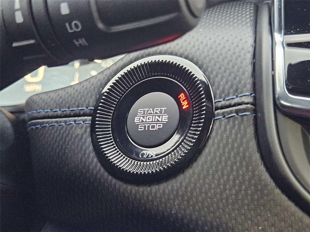 2026 Jeep Compass Latitude - Image 17