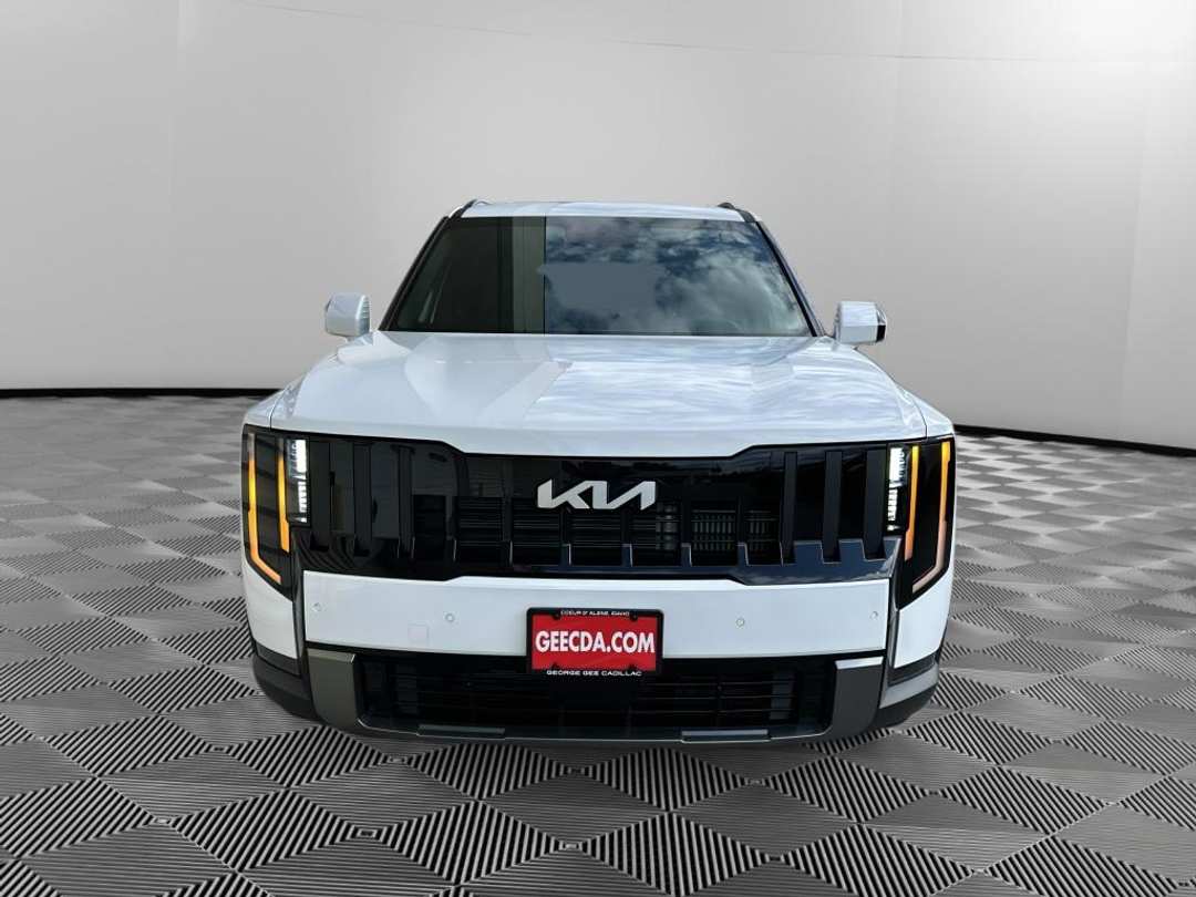 2027 Kia Telluride S - Image 2