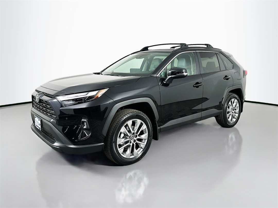 2025 Toyota Rav4 XLE Premium - Image 3