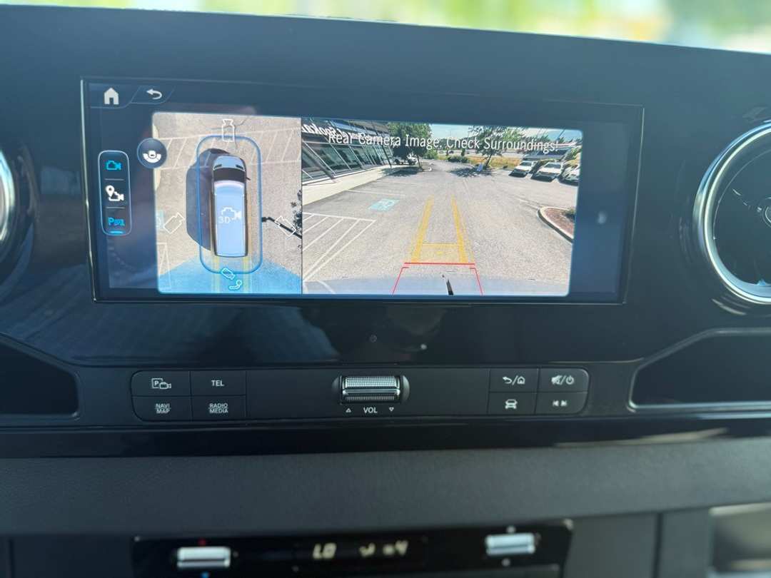 2025 Mercedes-Benz Sprinter 2500 Cargo 144 WB - Image 31