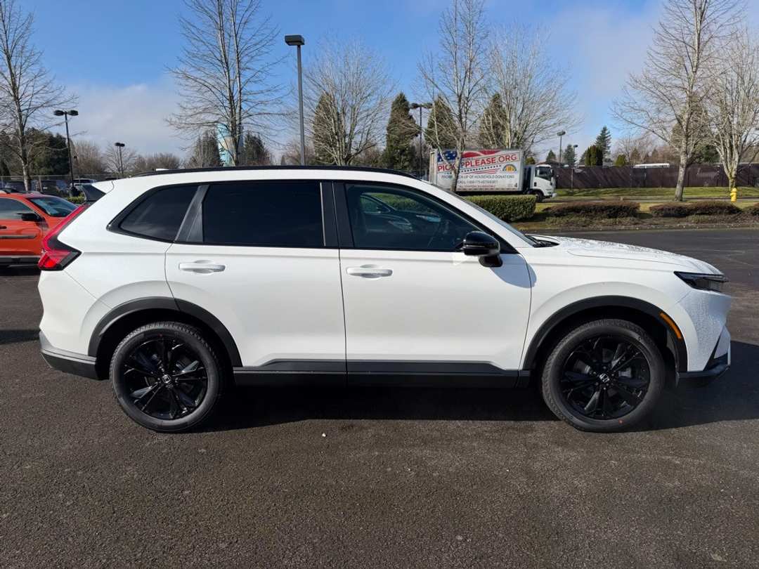 2026 Honda CR-V Sport Touring - Image 10