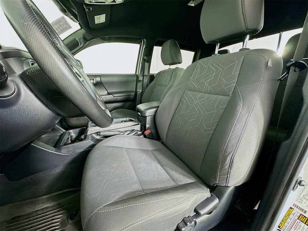 2017 Toyota Tacoma TRD OffRoad - Image 20