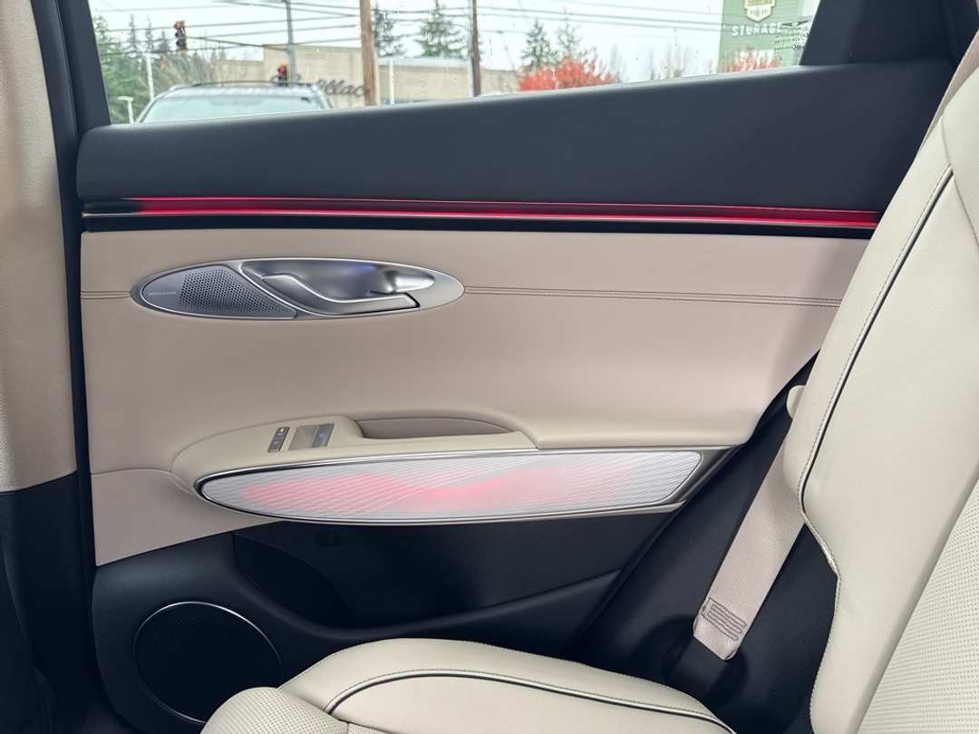 2026 Genesis Gv70 2.5T Advanced - Image 44