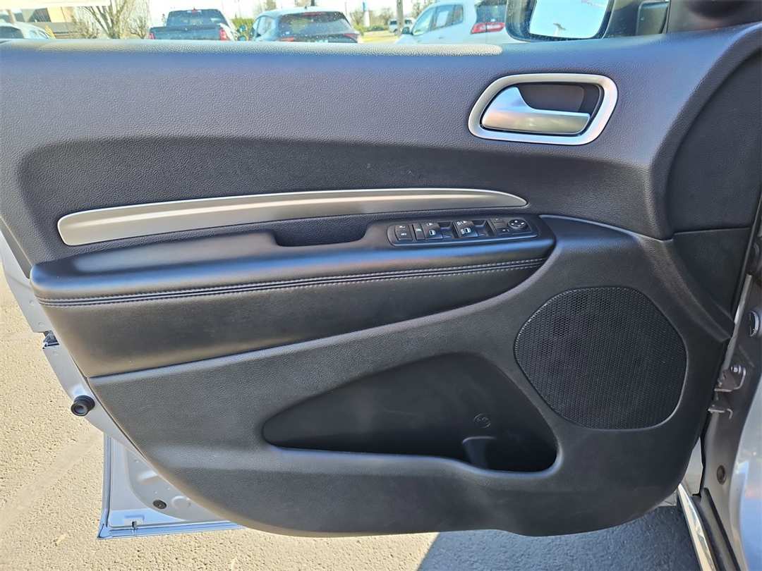 2019 Dodge Durango SXT Plus - Image 10