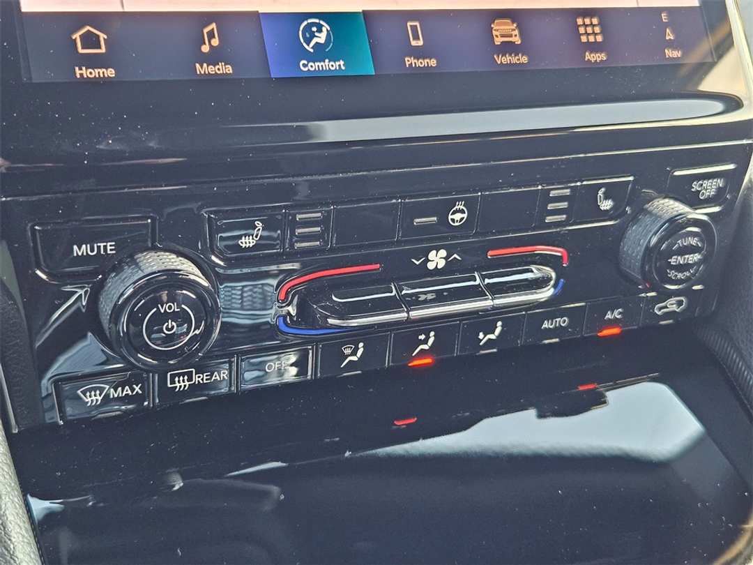 2025 Jeep Grand Cherokee Limited - Image 23