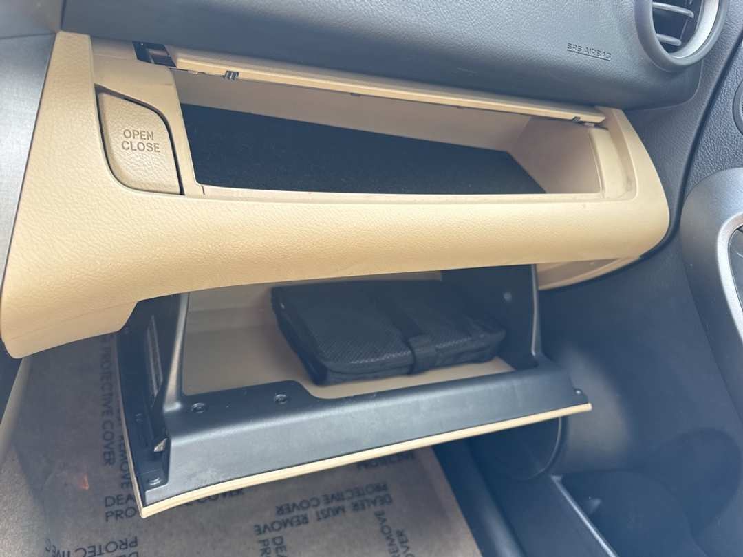 2009 Toyota Rav4 Limited - Image 28