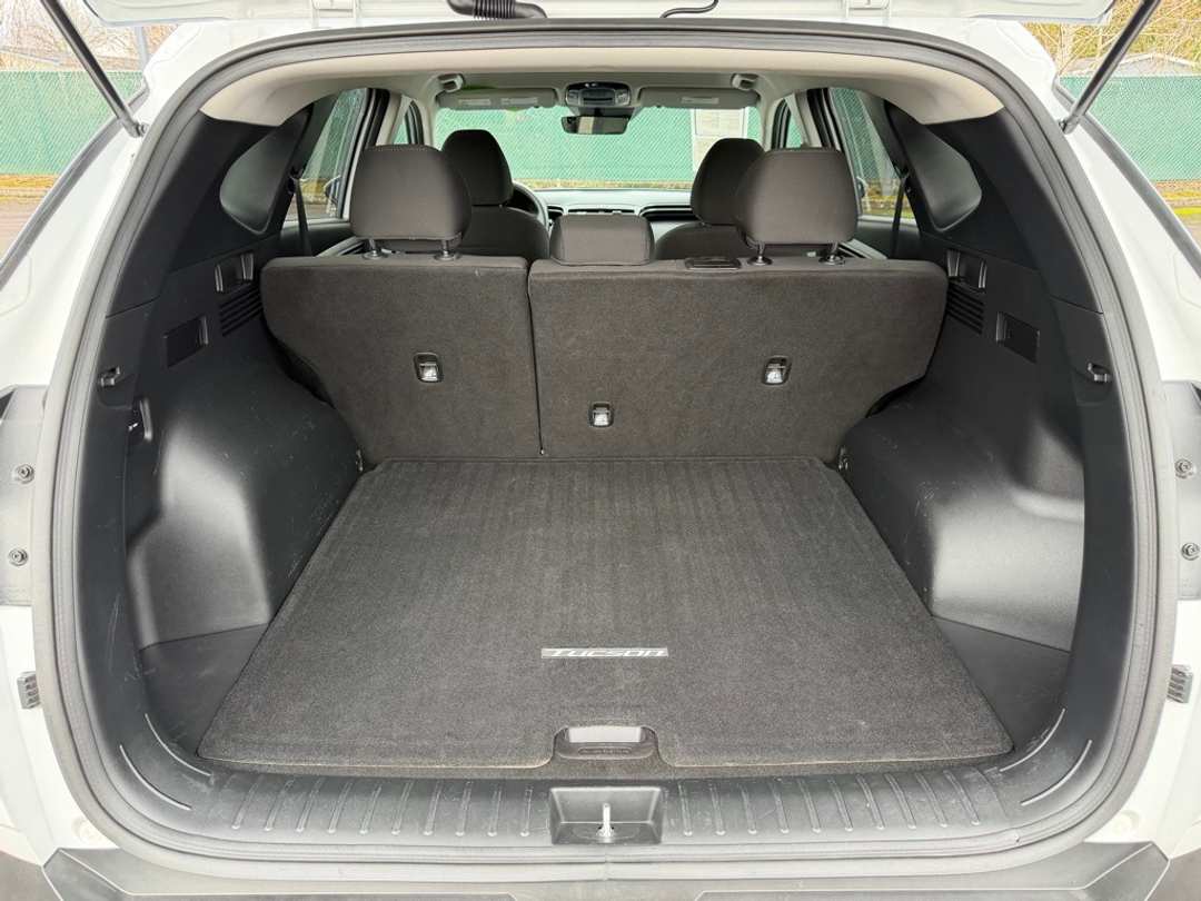 2022 Hyundai Tucson SEL - Image 11
