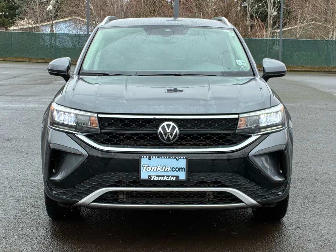 2024 Volkswagen Taos 1.5T SE - Image 2