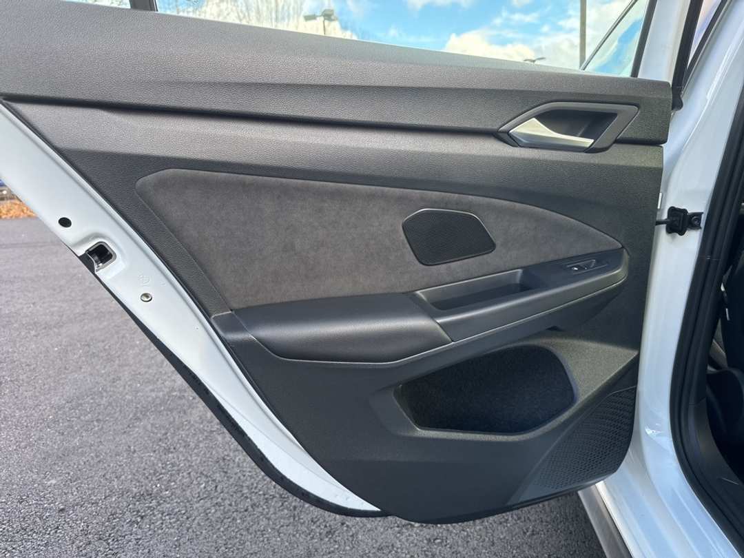 2024 Volkswagen Golf Gti SE - Image 16