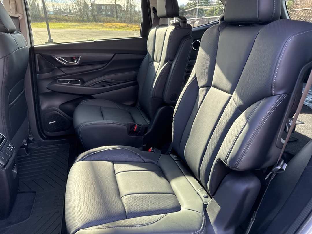 2026 Subaru Ascent Limited - Image 18