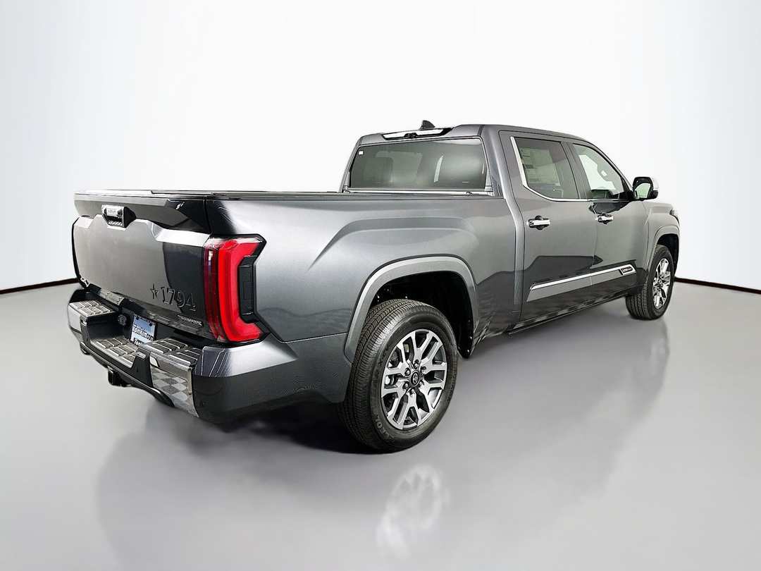 2026 Toyota Tundra 1794 Edition - Image 7