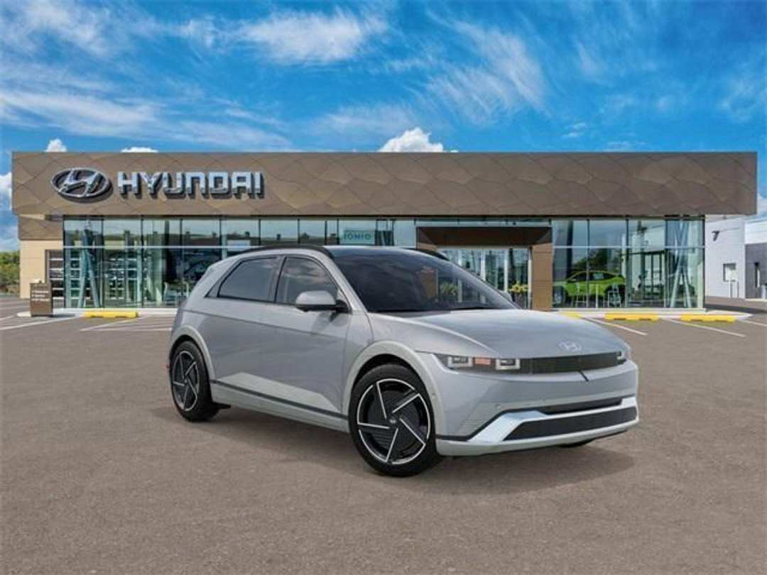 2026 Hyundai Ioniq 5 Limited - Image 2